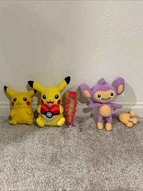 Set of NWOT Pokémon Stuffed Characters